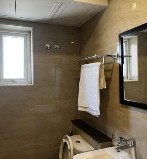 ANT Biz Rooms Near Chennai Trade Centre - Chennai - 4