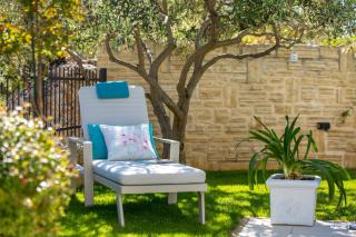 Luxury apartment Hyperion with private pool and garden - Murter - 1
