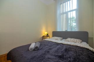 Spacious 4-Bedroom apartment - Riga - 8