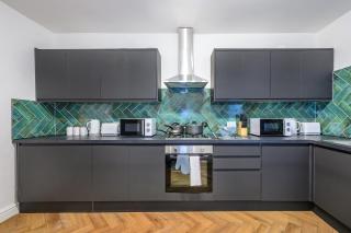 -RC7H- For your relaxed & Cosy Free Parking - Leeds - 3