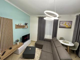 Laert's Appartement - Tirana - 5