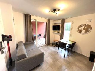 Résidence hôtelière les hameaux de saint cyprien 25 M2 - Lecci - 2