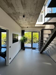 Racers Lodge Grand Prix - mit Hebebühne und Doppelgarage - Bermel - 7