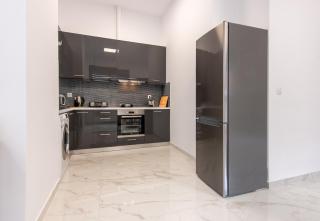 LIV - Modern Spacious Apartment in Gazi - Athens - 6