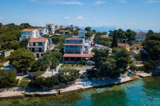 Boutique Guesthouse Sveti Petar, on the beach, heated pool & boat berth - ADULT ONLY - Nečujam - 3
