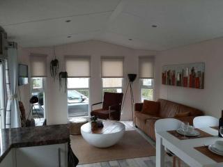 Chalet Florence 3 Comfortable holiday residence - Serooskerke - 2
