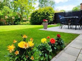 Holiday home Heide Comfortable holiday residence - 0