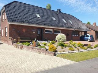 Christa Comfortable holiday residence - Bunde - 9