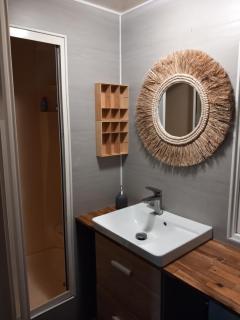 Mobil home tout confort - 3