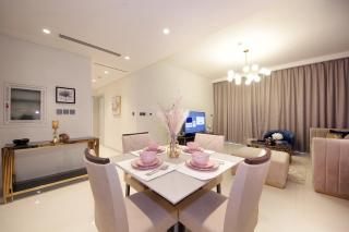 Incredible Sea view 2BHK - Private beach Access - Emaar Beachfront - Dubai - 3
