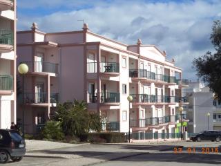 St James Apartment - Luz - 8