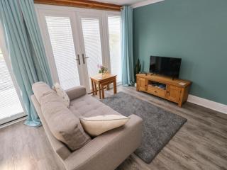 Tower Cottage - Pembroke - 6
