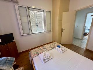 Kefalonian Comfort in Town - Argostoli - 9