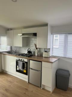 The Cosy Summer House - Leysdown-on-Sea - 0