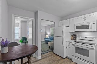 Duplex Hideaway in Saint Charles MO - 4
