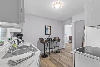 Duplex Hideaway in Saint Charles MO - 3