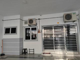 My Homestay Sitiawan - Astronaut Space House 8 Pax - Sitiawan - 4