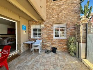 Premium Malaga Beach with Terrace - 5