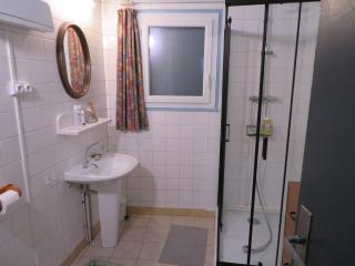 Gite 4 personnes 2 chambres - - 9