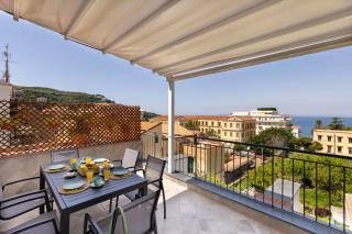 SorrentoVibes - 3BR Sorrento Apt SeaView Terrace - Sorrent - 9