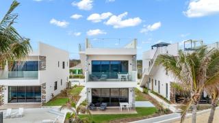 Silver Reef 3 Oceanfront Condo - North Side - 4
