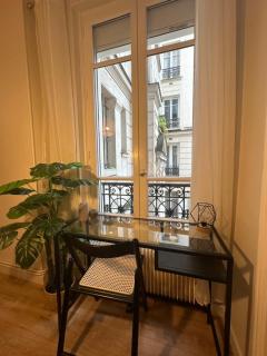 Apparemment au bord de Paris - 3