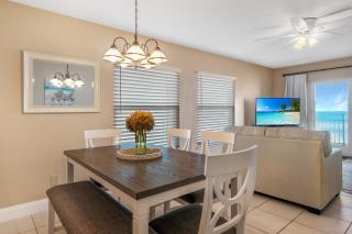 Marvel at the spectacular views from this bright corner condo! - New Smyrna Beach - 2