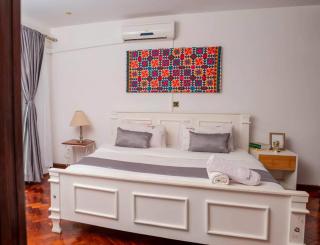 Elegant 1 BR near Westgate Mall - Nairobi - 4