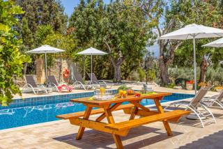 Villa Meadowlands - Lachi - 2
