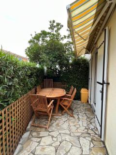Maison T2 + cabine dans résidence avec piscine - Marseillan - 3