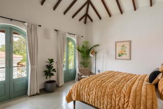 La Estada, Huge 4 BHK Villa in Assagao with Large Private Pool & Garden, Security, Kitchen - 2