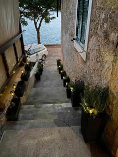 Apartments Kiro - Milna - 8