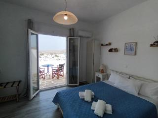 Athina's blue studios - Naousa - 9