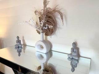 Magpie 2 Hot Tub HuntersMoon-Warminster-Longleat-Wiltshire - Warminster - 2