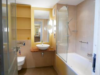 Greystones Glamping - Tent 3 - 6