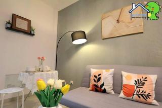 Central Park lovely cozy studio balcony by GDRAGON HomeStay - 8