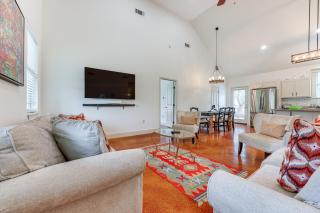 San Marcos Home with Fire Pit about 10 Mi to Downtown! - 7