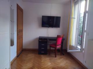 Chambre de charme sur jardin - Courbevoie - 0