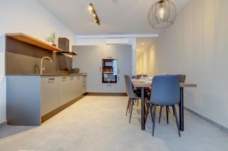 Sliemas Finest Fresh and Stylish Apartment - 5