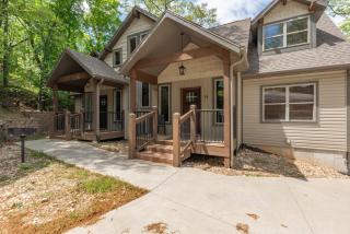 3BR Walk-In Near Silver Dollar City - Game Room - Pool - FREE TICKETS INCLUDED - RR93A - Branson - 4