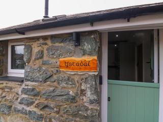 Y Stabl - Dyffryn - 8