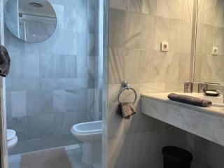 Beautiful 2 bedroom Apartment in Puerto Banus ! - Marbella - 5