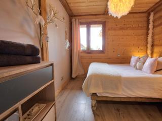 Confort montagnard au pied des pistes avec terrasse et parking - FR-1-505-94 - 3