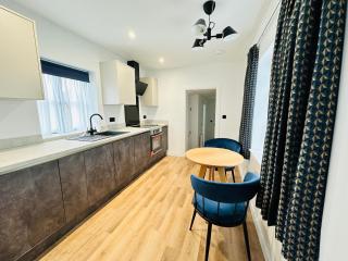 Rhode Lane - Serviced Apartments by AQORA - 8