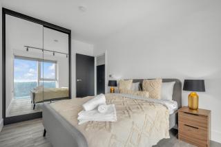 MySquare Modern One & Two Bedrooms Flat in North Acton close to Ealing - Londra - 0