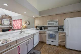 3BR with Loft - Near The Strip - FREE TICKETS INCLUDED - FW2-6 - 5