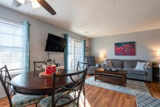 Couples Retreat - Jetted Tub - Near The Strip - FREE TICKETS INCLUDED - FC12-3 - Branson - 6