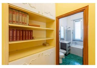 Genova Holidays House Erma - Parcheggio Privato e Wi-Fi - AC - Genova - 1