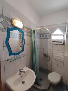 Villa Cosmos Inn - 3