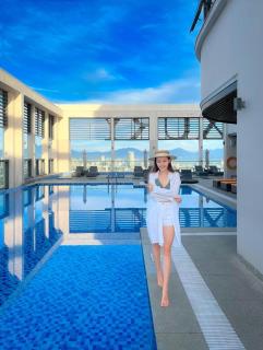 Luxury Apartment - Rooftop Swimming Pool - Beach Front - Hinata Apartment - Da Nang - 5